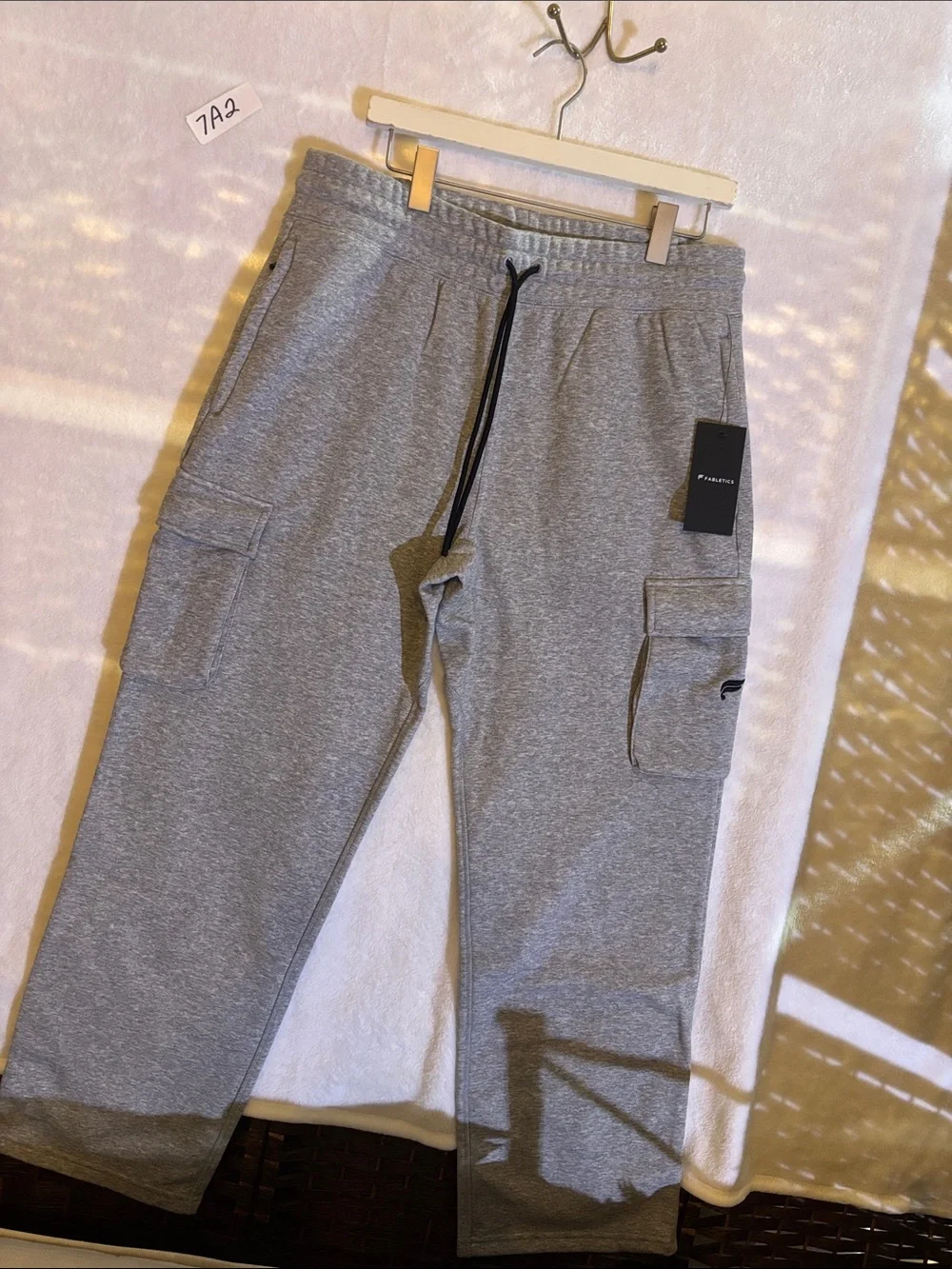 Fabletics large sweatpants NWT